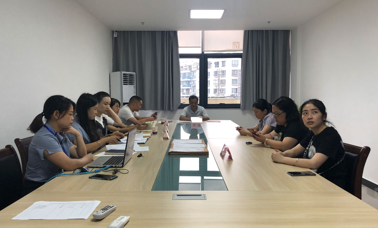 百鳥亭小學(xué)教室地臺及儲物柜采購項(xiàng)目完成招標(biāo)工作