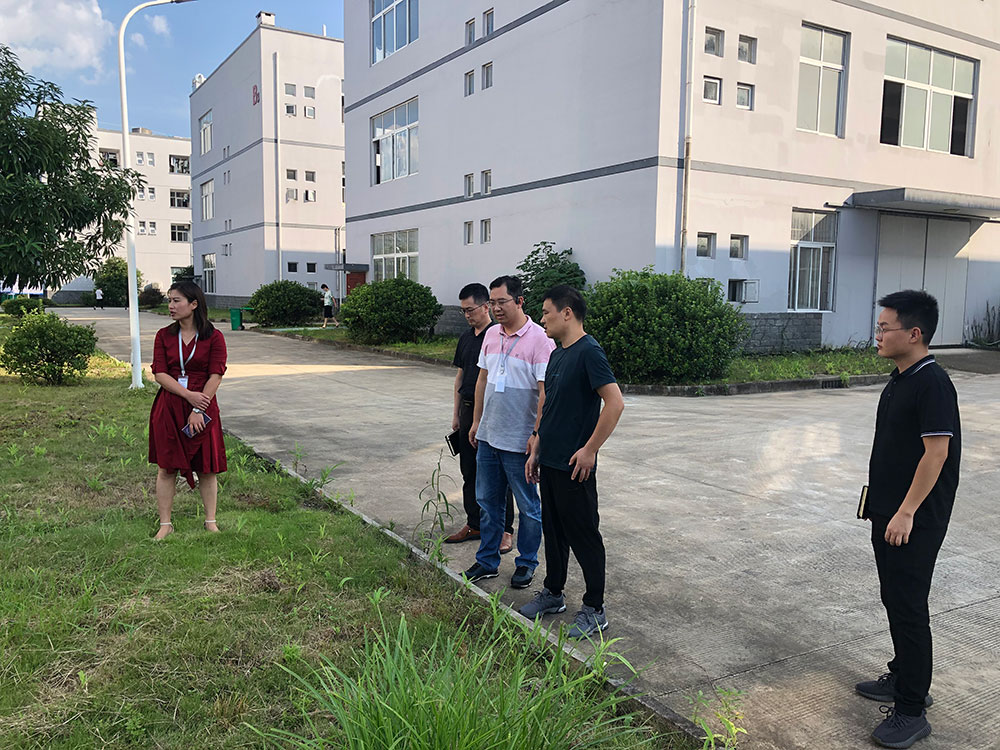 國資運(yùn)營公司走訪九龍園區(qū)企業(yè)，服務(wù)重點(diǎn)項(xiàng)目發(fā)展