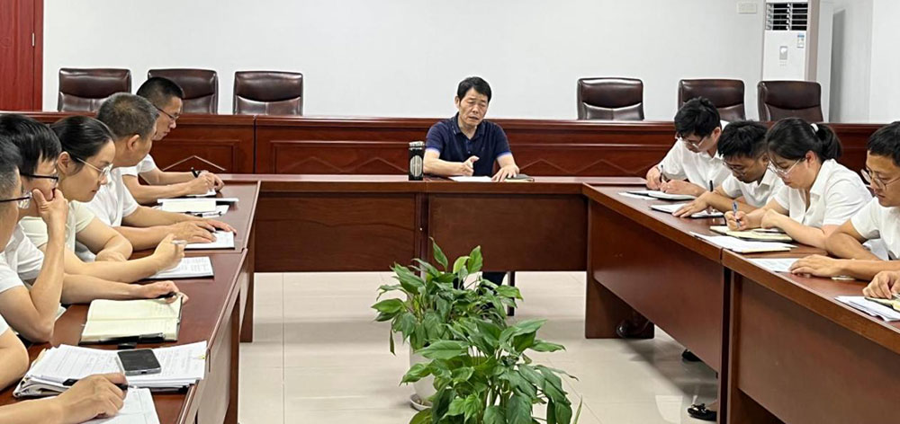 城建投公司召開全體員工大會(huì)暨安全生產(chǎn)、保密工作會(huì)議?