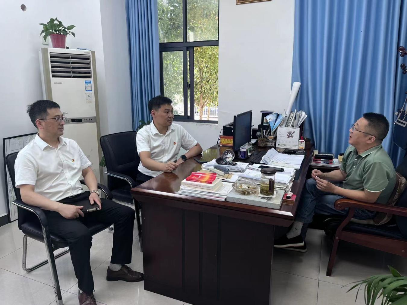 人才為本，安居為先