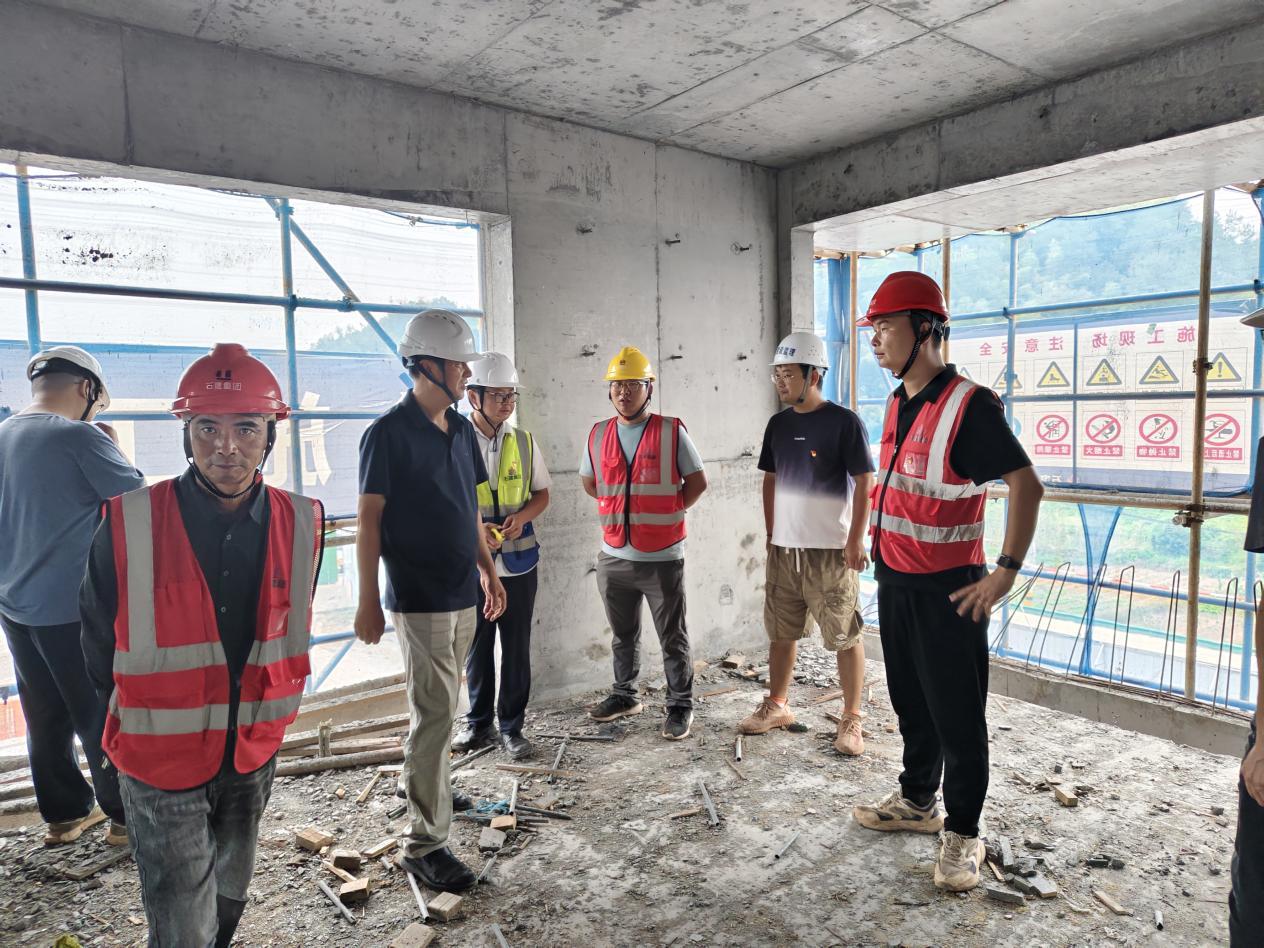 平安迎國慶，我們在行動