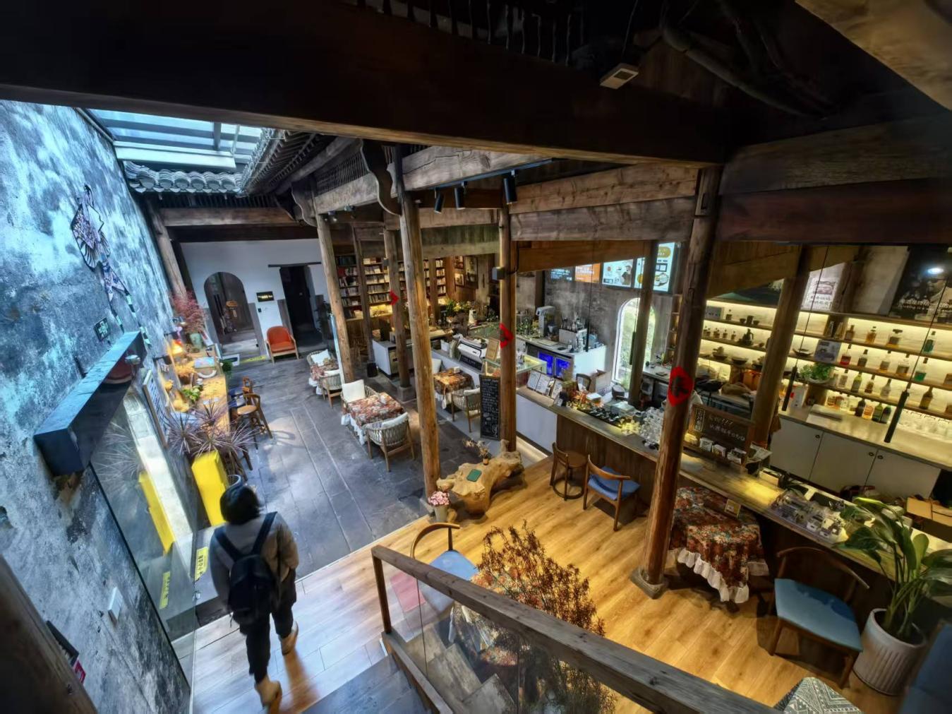 聚焦文化傳承與項目創(chuàng)新，華誼兄弟赴黃山市開展合作考察